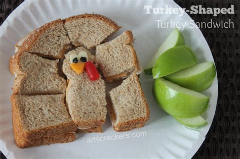 How many sugar are in kids turkey sandwich - calories, carbs, nutrition