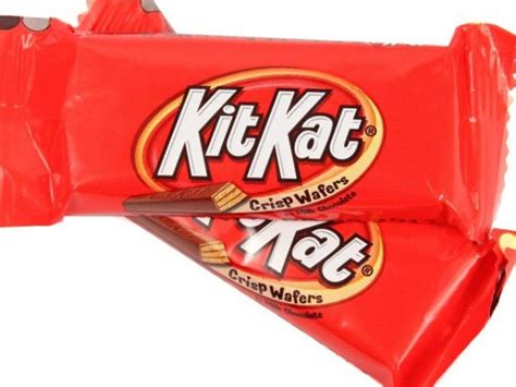How many sugar are in kitkat (4 fingers) - calories, carbs, nutrition