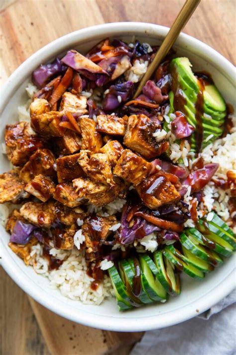 How many sugar are in korean bbq chicken rice bowl (49479.1) - calories, carbs, nutrition