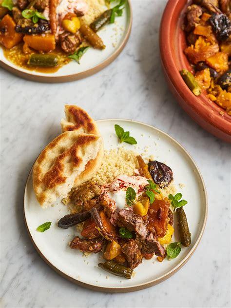 How many sugar are in lamb tagine - calories, carbs, nutrition