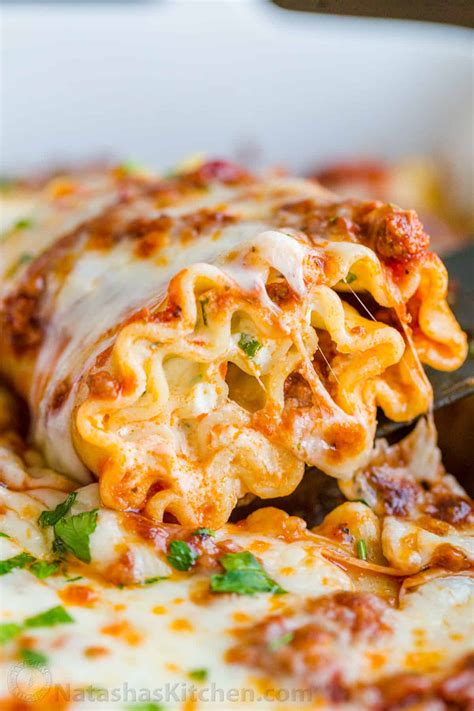 How many sugar are in lasagna cheese rollups - calories, carbs, nutrition