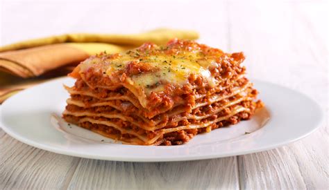 How many sugar are in lasagne - calories, carbs, nutrition