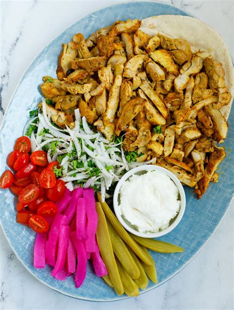 How many sugar are in lebanese chicken shawarma filling - calories, carbs, nutrition