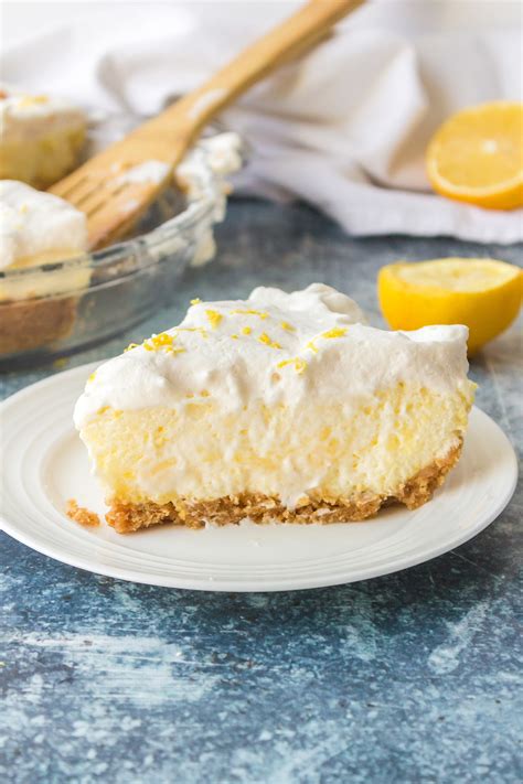 How many sugar are in lemon chiffon pie - calories, carbs, nutrition