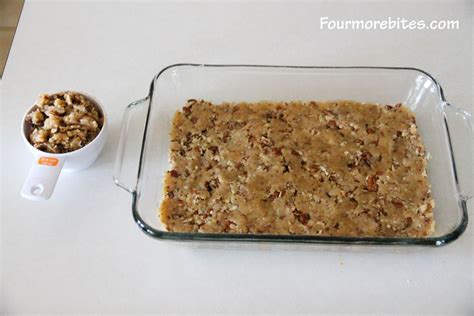 How many sugar are in lemon pecan bars - calories, carbs, nutrition