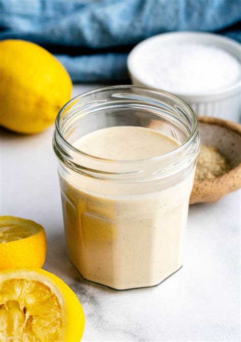 How many sugar are in lemon tahini sauce - calories, carbs, nutrition