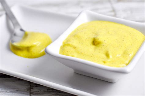 How many sugar are in light curry mayonnaise (25666.2) - calories, carbs, nutrition