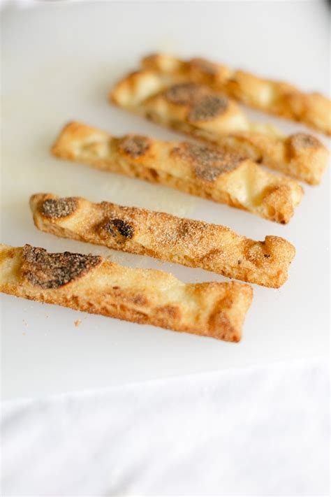 How many sugar are in loaded breadsticks - calories, carbs, nutrition