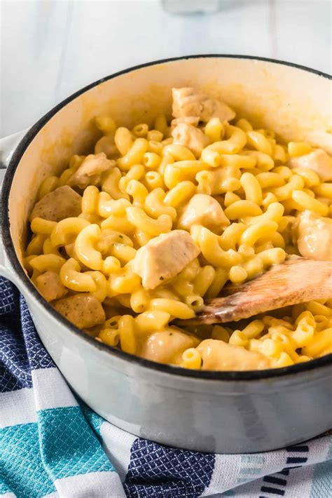 How many sugar are in mac n cheese chicken mediterranean action - calories, carbs, nutrition