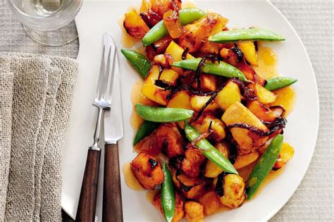 How many sugar are in mango glazed chicken - 1/4 chicken - calories, carbs, nutrition