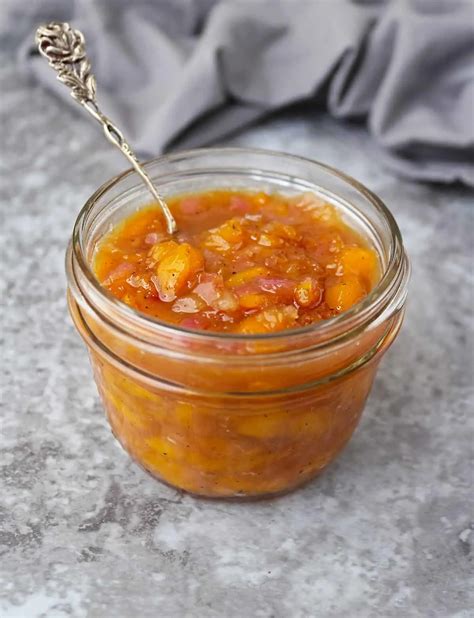 How many sugar are in mango tamarind chutney - calories, carbs, nutrition