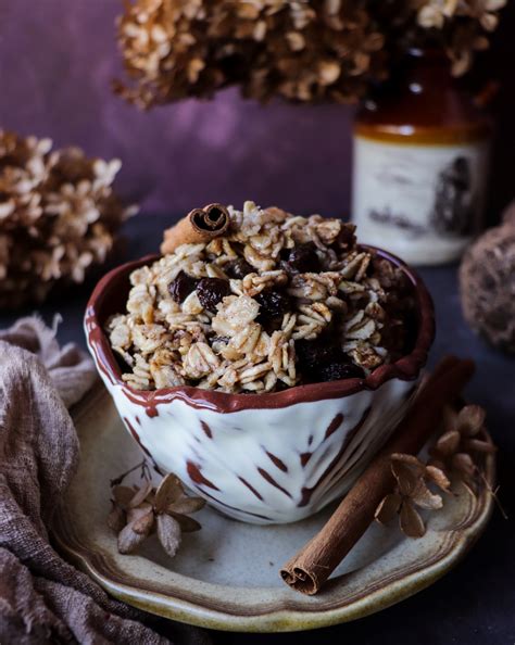 How many sugar are in maple cinnamon raisin oatmeal - calories, carbs, nutrition