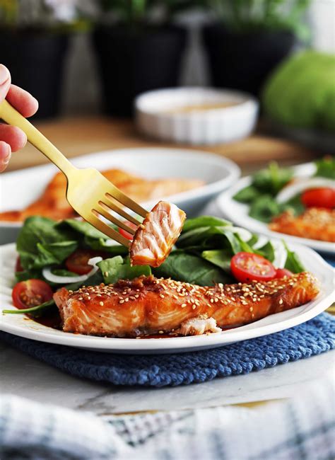 How many sugar are in maple soy salmon fillet - calories, carbs, nutrition