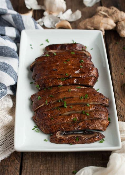 How many sugar are in marinated portobello mushrooms - calories, carbs, nutrition