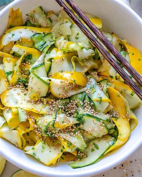 How many sugar are in marinated squash salad - calories, carbs, nutrition