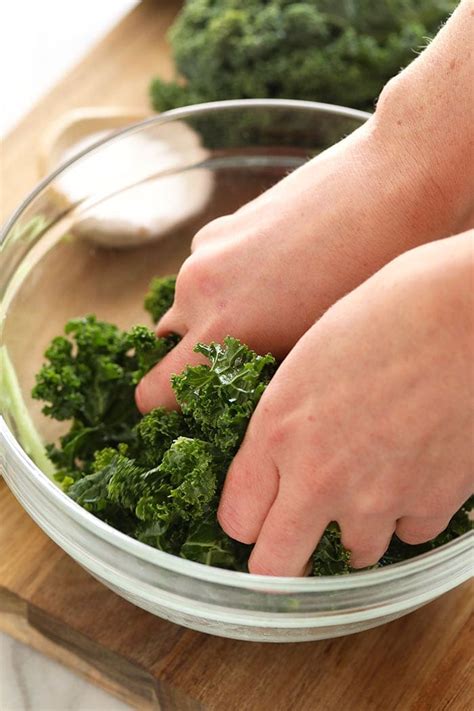 How many sugar are in massaged kale & greenwheat freekh salad - calories, carbs, nutrition