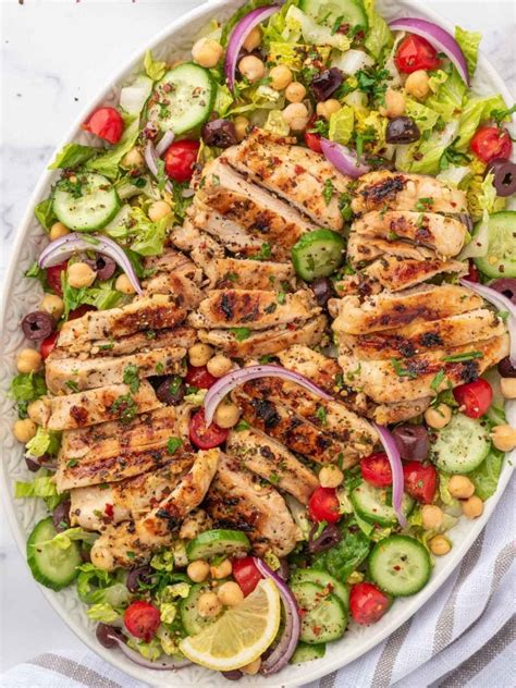 How many sugar are in mediterranean grilled chicken and melon salad - calories, carbs, nutrition