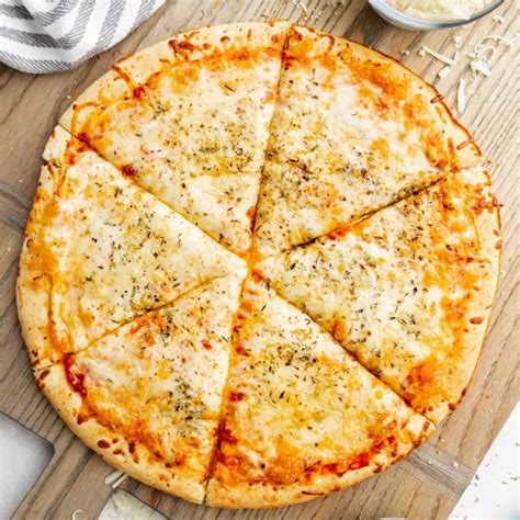 How many sugar are in medium cheese pizza - calories, carbs, nutrition