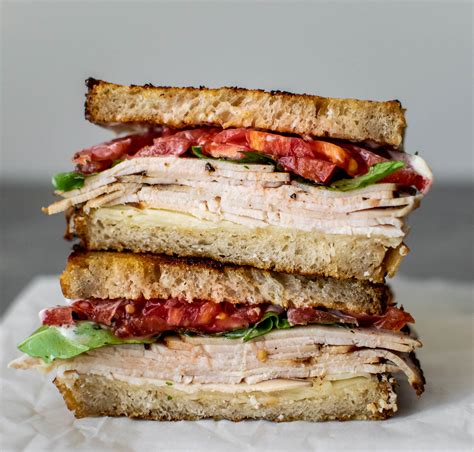 How many sugar are in mesquite turkey sandwich - half order - calories, carbs, nutrition