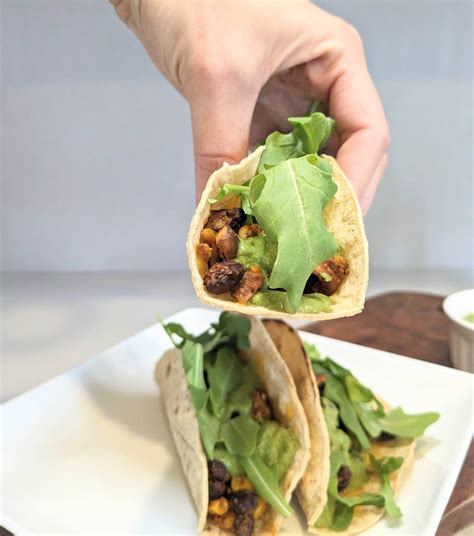 How many sugar are in mexican mushroom street taco - calories, carbs, nutrition