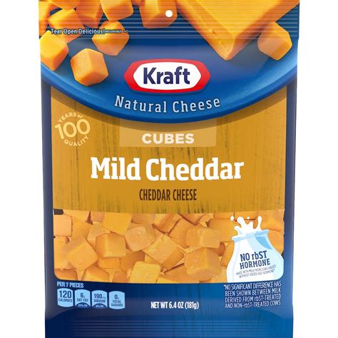 How many sugar are in mild cheddar cheese withseedless grapes crackers - calories, carbs, nutrition