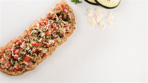 How many sugar are in mindful balsamic chicken wheat pizzetta - calories, carbs, nutrition