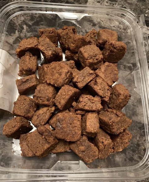 How many sugar are in mini brownies (36870.3) - calories, carbs, nutrition