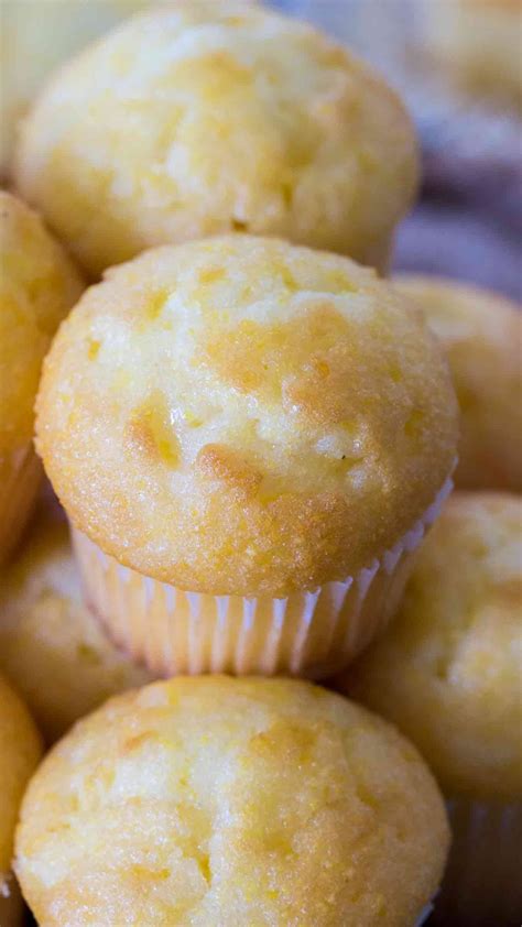 How many sugar are in mini corn muffin - calories, carbs, nutrition