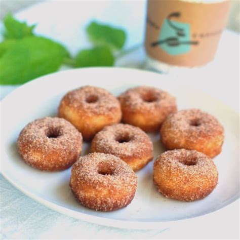 How many sugar are in mini donut - calories, carbs, nutrition