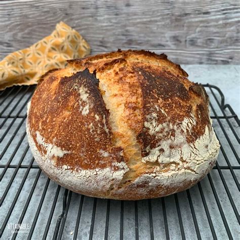 How many sugar are in mini sourdough bread boule - calories, carbs, nutrition