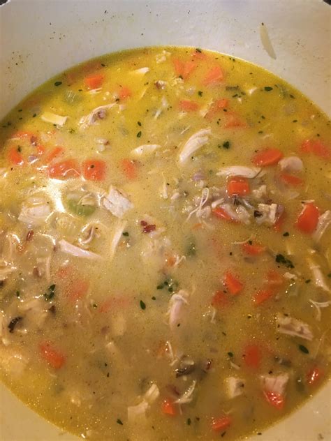 How many sugar are in minnesota wild rice soup - calories, carbs, nutrition