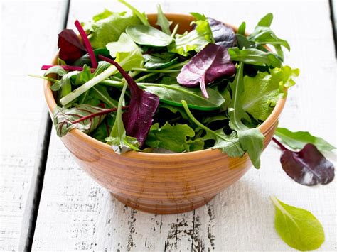 How many sugar are in mixed greens & spinach salad - calories, carbs, nutrition