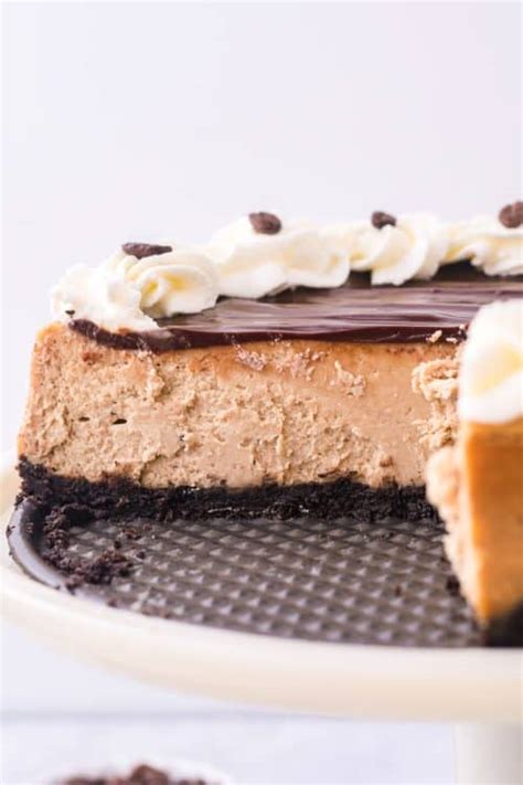 How many sugar are in mocha cheesecake round - calories, carbs, nutrition