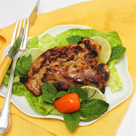 How many sugar are in mojito chicken - calories, carbs, nutrition