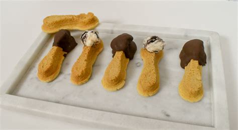 How many sugar are in moose tracks - calories, carbs, nutrition