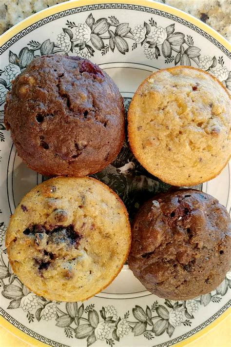 How many sugar are in muffin, mocha (bostwick) - calories, carbs, nutrition