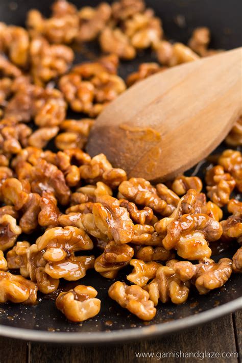 How many sugar are in nuts, walnuts, glazed - calories, carbs, nutrition