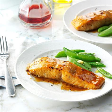 How many sugar are in oat encrusted salmon with bbq glaze - calories, carbs, nutrition