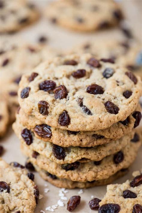 How many sugar are in oatmeal raisin - calories, carbs, nutrition