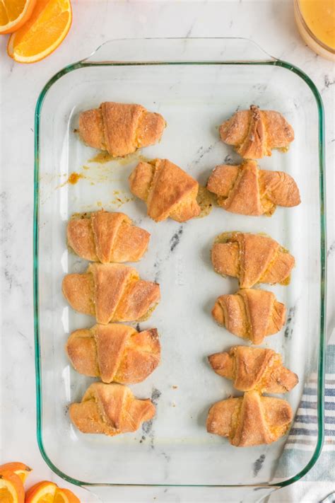 How many sugar are in orange sticky buns - calories, carbs, nutrition