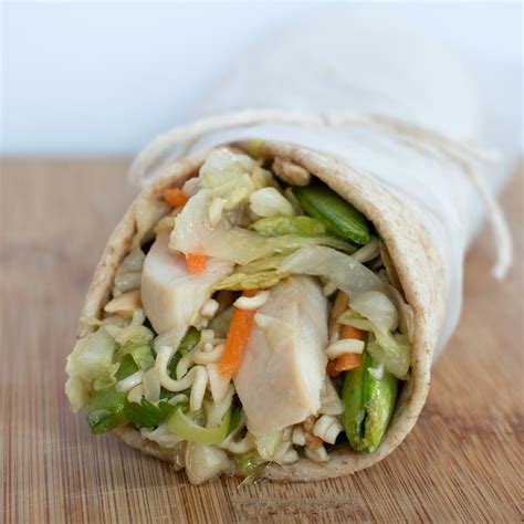 How many sugar are in oriental chicken wrap - calories, carbs, nutrition