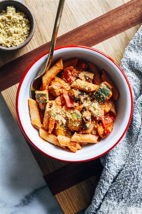 How many sugar are in oven roasted vegetable penne - calories, carbs, nutrition