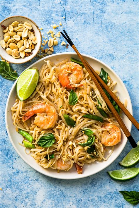 How many sugar are in pad thai lemongrass shrimp and peanuts - calories, carbs, nutrition