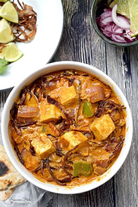 How many sugar are in paneer dopiaza - calories, carbs, nutrition