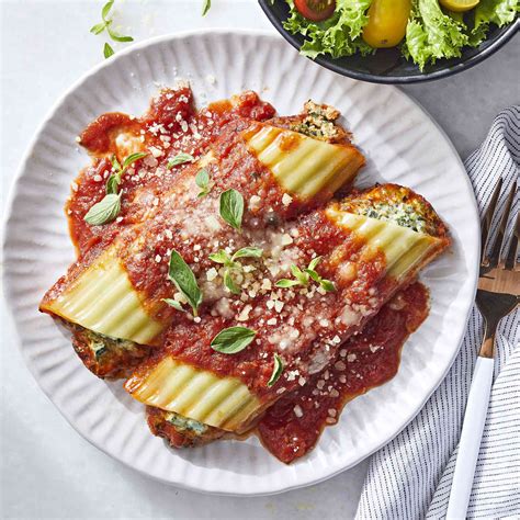 How many sugar are in pasta manicotti white bean & turkey sausage - calories, carbs, nutrition