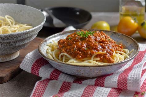 How many sugar are in pasta milano - calories, carbs, nutrition
