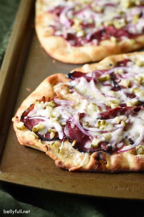 How many sugar are in pastrami flatbread (59163.1) - calories, carbs, nutrition