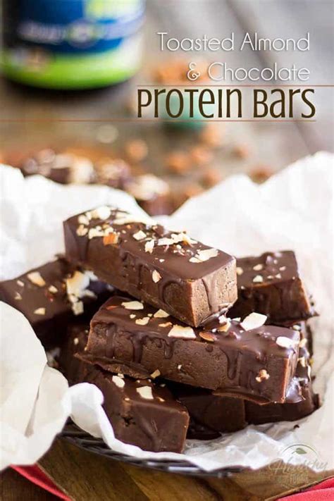 How many sugar are in peanut, almond, chocolate protein bar - calories, carbs, nutrition