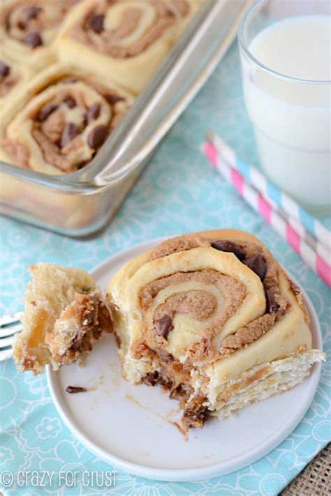 How many sugar are in peanut butter cinnamon roll, with frosting - calories, carbs, nutrition