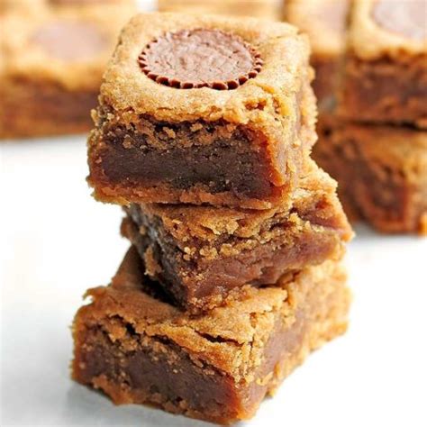 How many sugar are in peanut butter cup blondies - calories, carbs, nutrition